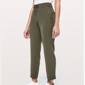 Lululemon “On The Fly” Pant